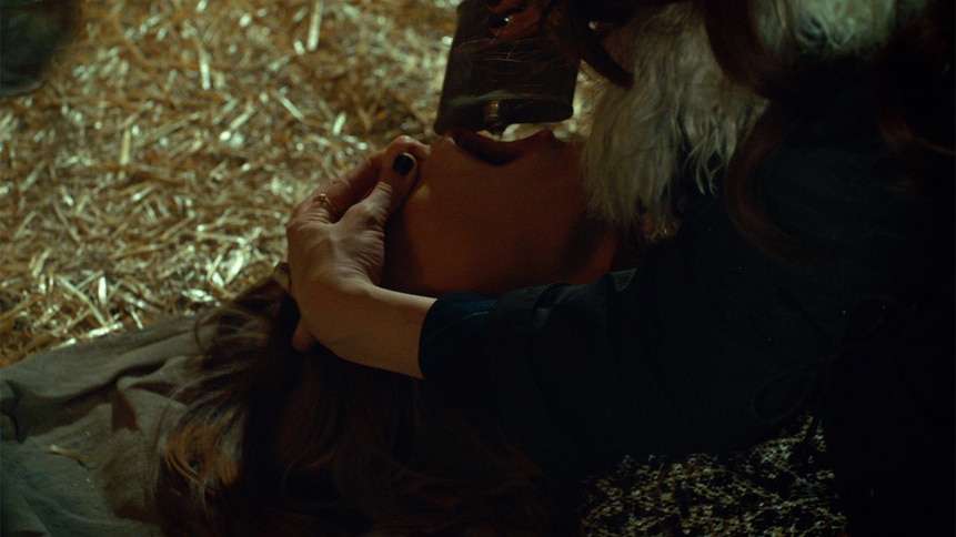 WynonnaEarp_gallery_205Recap_16.jpg