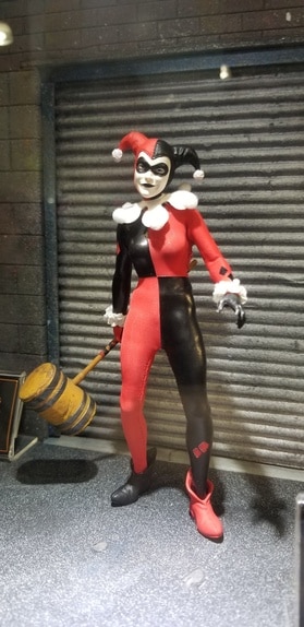 Mezco One12 Collective Harley Quinn