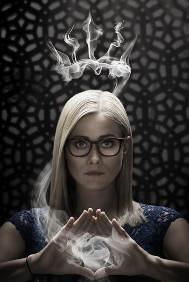 Alice_SmokeCrown.jpg