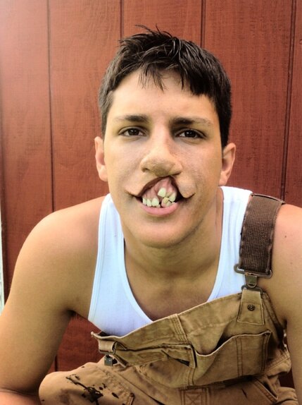 s06_e0601_pastwork_tyler_02_138912536613.jpg