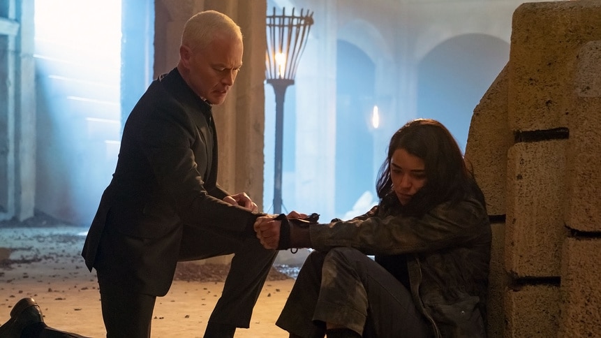 VanHelsing_Gallery_408Recap_01
