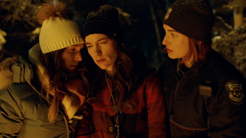 Wynonna_Earp_Gallery_303Recap_01