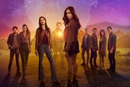 Roswell Season 2 key art