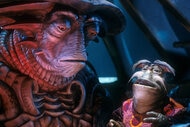 Pilot and Rygel in Farscape