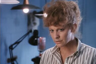 Heather Gummer (Reba McEntire) wears a striped shirt in Tremors (1990).