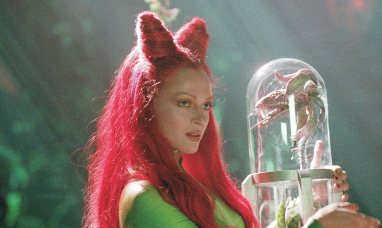 Science Behind the Fiction: How realistic are Poison Ivy's pheromones and  toxic kiss?