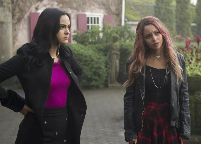 Riverdale - Chapter Thirty: "The Noose Tightens"