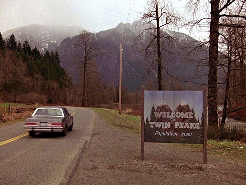 Twin Peaks Town Sign