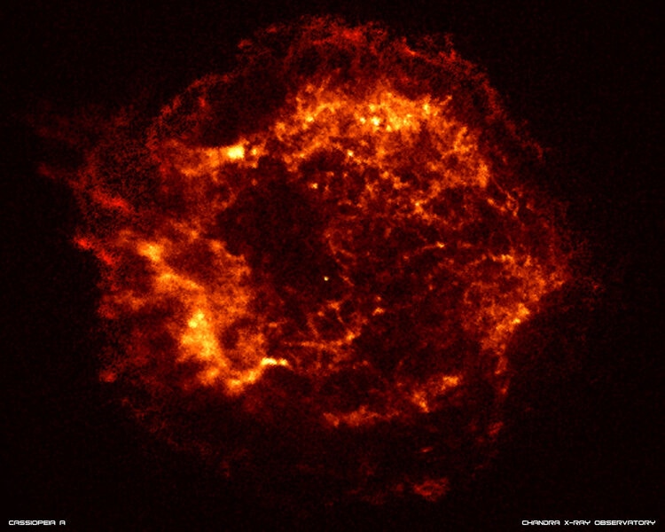 The “first light” image of Cas A taken by Chandra in 1999. We’ve come a long way since then in our understanding of this expanding debris from a massive star. Credit: NASA/CXC/SAO