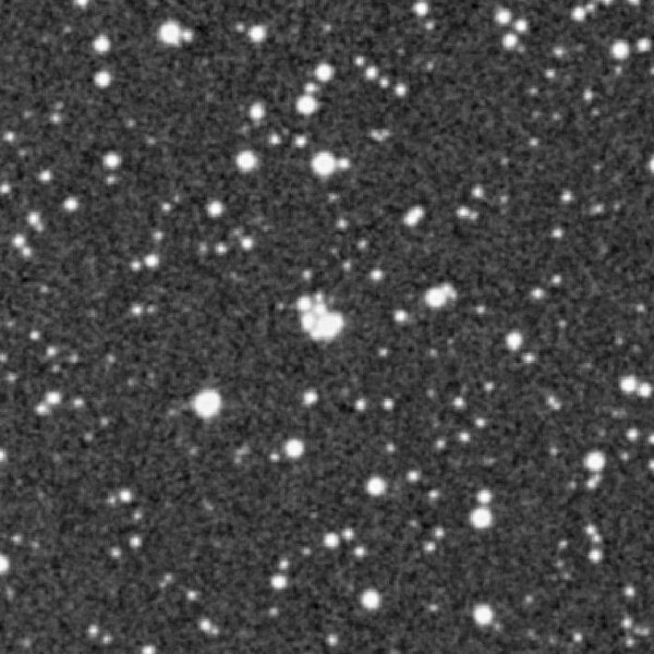 The area of the sky around CzeV1640 (center), showing there are several stars apparently very close to it. Credit: Skyview/DSS