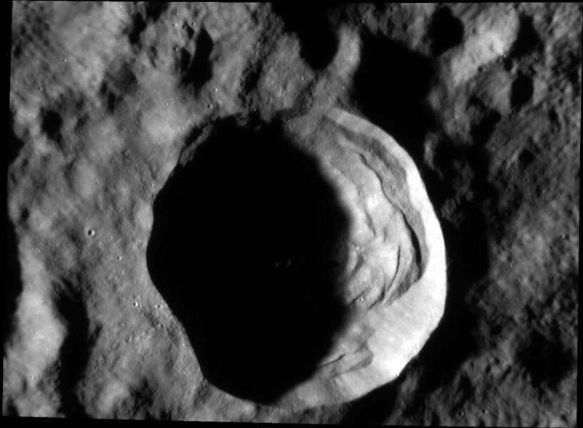 Phil Plait Bad Astronomy messenger_mercury_crater