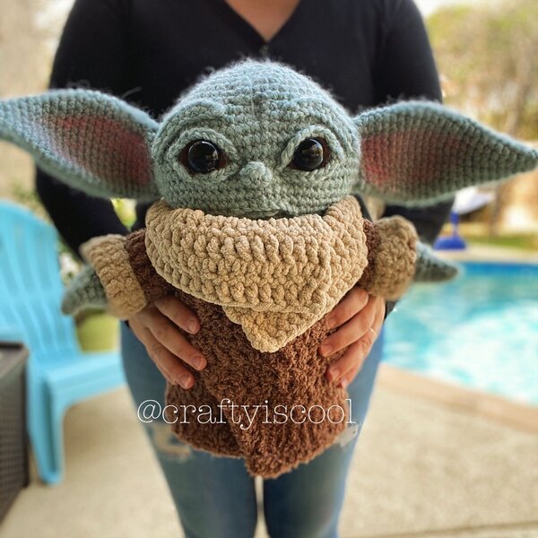 Baby Yoda crochet