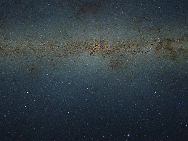 The galactic center, a crowded metropolis of stars and dust. Credit: ESO/VVV Survey/D. Minniti & Acknowledgement: Ignacio Toledo