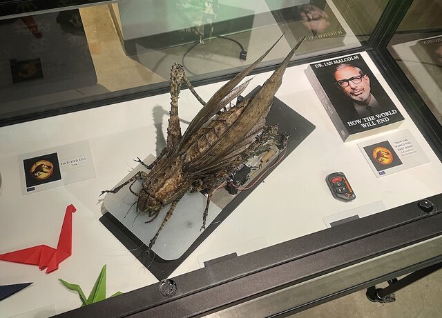 Jurassic World Dominion Goldblum Locust