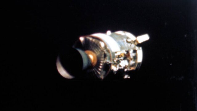 damaged Apollo 13 service module 