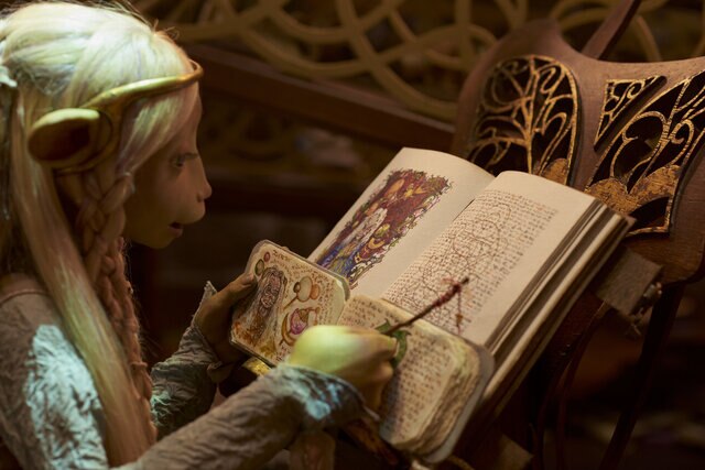 Brea Researchers Mother Augrhra in The Dark Crystal: Age of Resistance