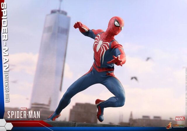 Hot Toys Advanced Suit Spider Man Video Game