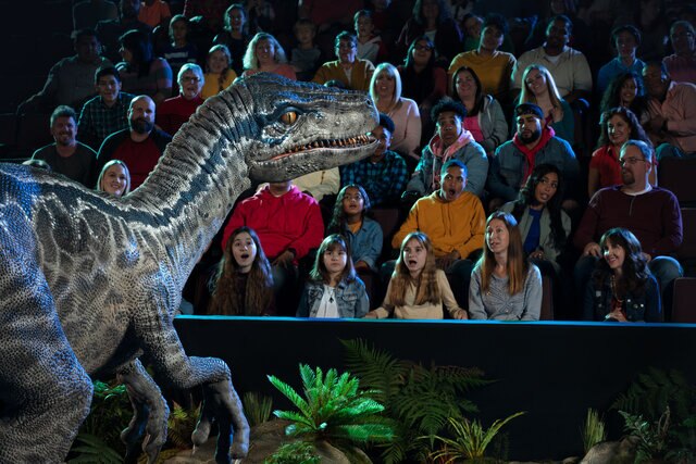 Jurassic World Live Tour - Blue beholds her audience