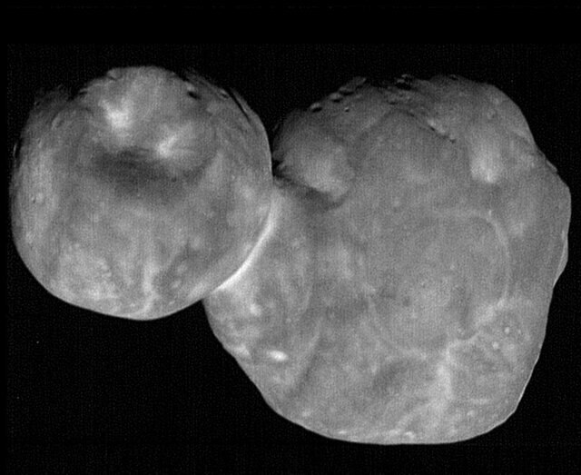 The highest resolution image of the Kuiper Belt Object 2014 MU69, taken by the New Horizons spacecraft minutes before closest encounter in 2019. Credit: NASA/Johns Hopkins Applied Physics Laboratory/Southwest Research Institute, National Optical Astronomy