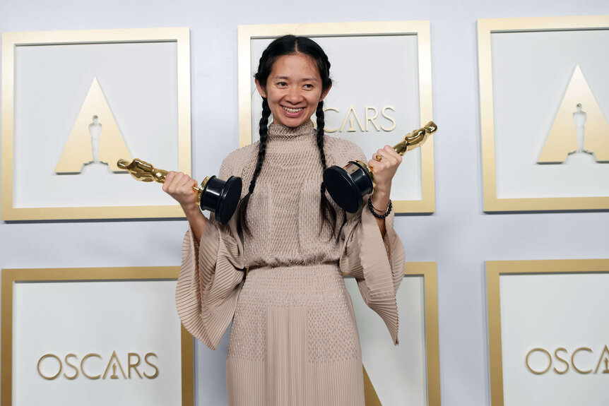 Chloe Zhao Oscars 2021