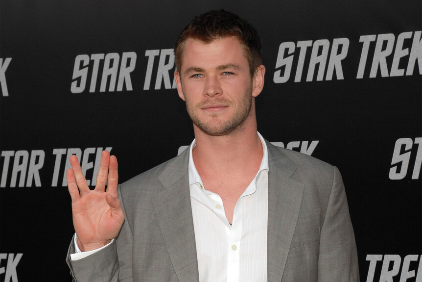 Chris Hemsworth at the premiere of Star Trek (2009)