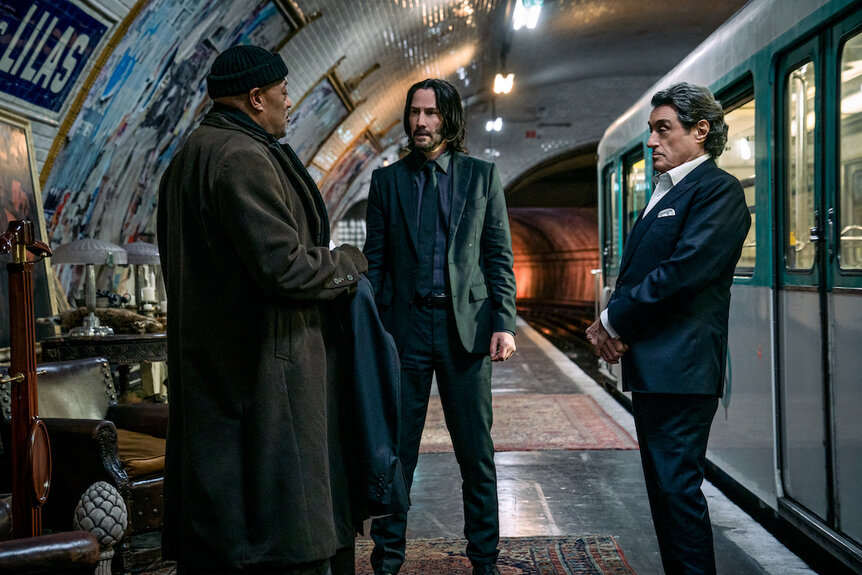Laurence Fishburne, Keanu Reeves, and Ian McShane in John Wick 4.