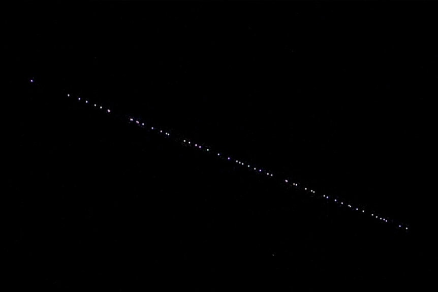 The passage of SpaceX Starlink satellites
