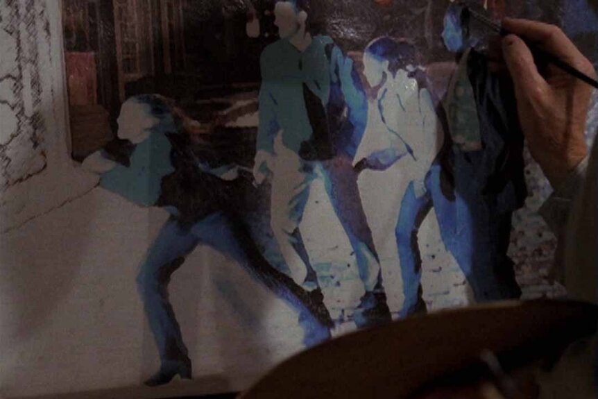 A painting of one of the Sliders' slides appears in Sliders 518