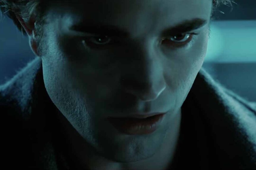 Edward Cullen (Robert Pattinson) smolders frighteningly in Twilight (2008).