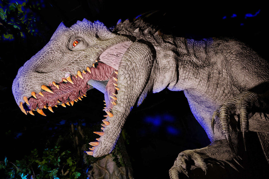 Jurassic World —The Ride's Indominus Rex