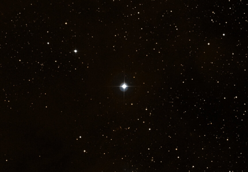 HD 34445 (center), a star much like the Sun but quite a bit older, and with a somewhat heftier planetary system. Credit: SIMBAD / Aladin