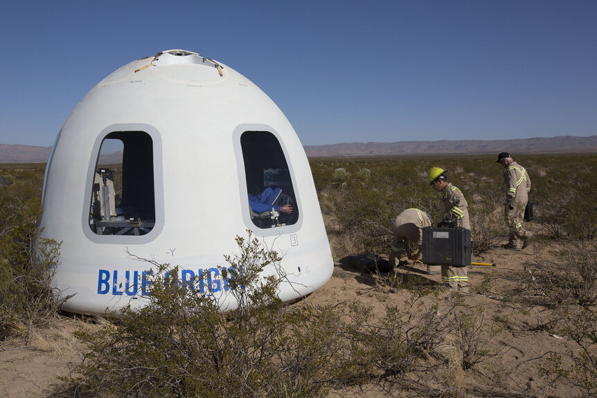 The upgraded crew capsule, with its large windows, sits on the ground after safely landing on the Blue Origin seventh test flight of the New Shepard rocket. Credit: Blue Origin