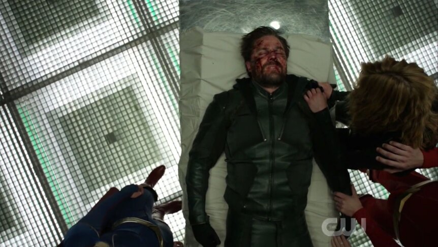 Crisis on Infinite Earths Oliver death