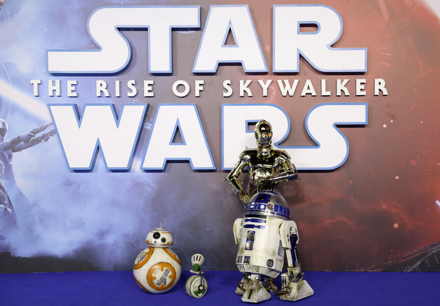 Star Wars The Rise of Skywalker droids