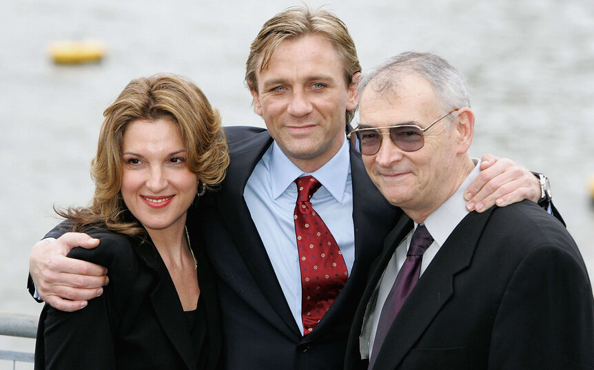 Michael G Wilson Daniel Craig Barbara Broccoli 