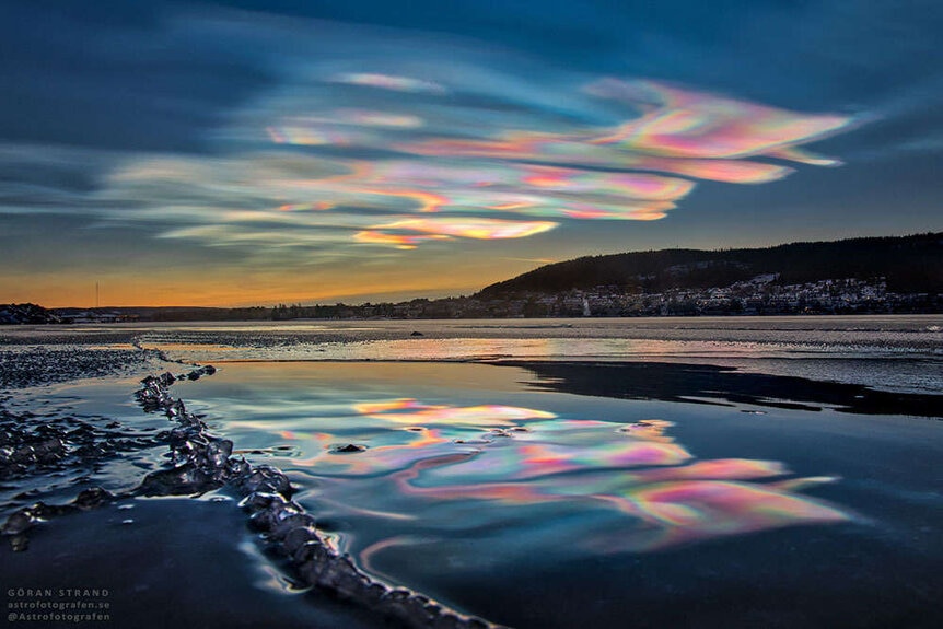 Polar stratospheric clouds over Sweden on December 31, 2019. Credit: Göran Strand, used by permission, from the video