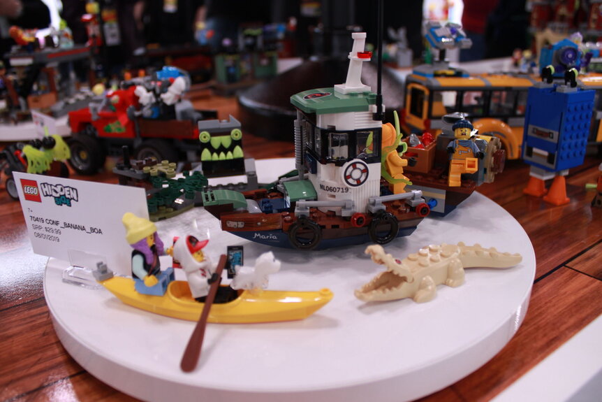 LEGO Hidden Side Boat