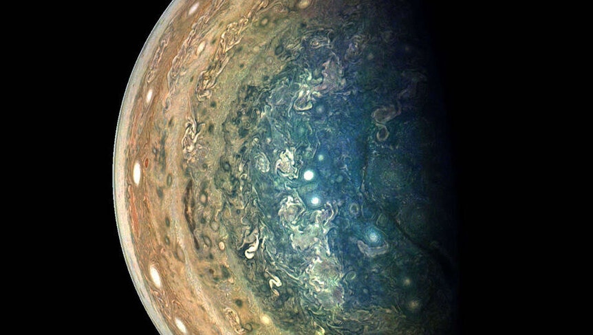 hurricanes on Jupiter's south pole