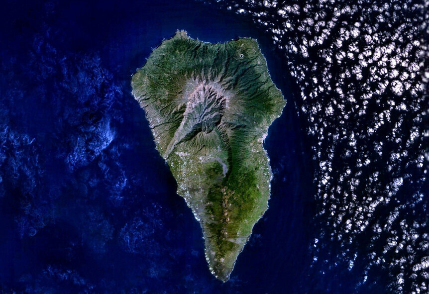 Landsat image of La Palma. Credit: USGS / Landsat