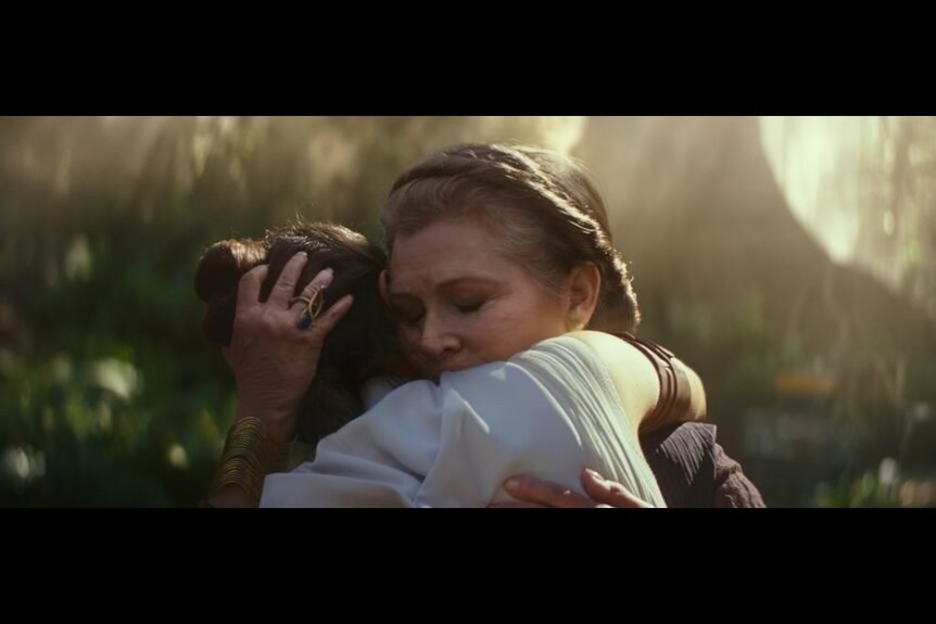 Leia and Rey Hugging The Rise of Skywalker