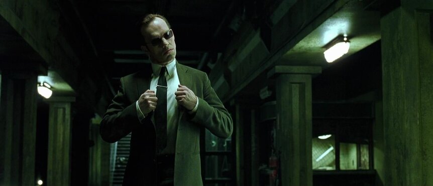 The Matrix Agent Smith Hugo Weaving