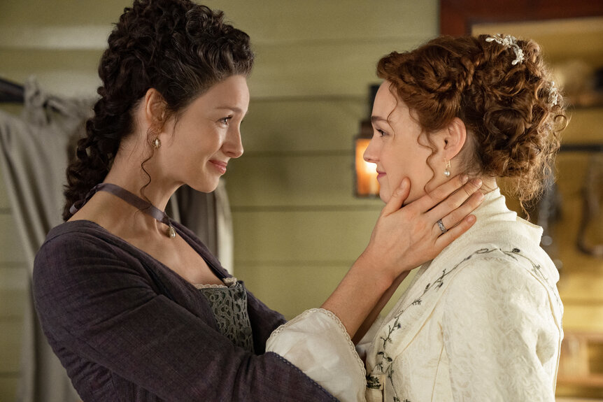 Outlander 501 Brianna and Claire