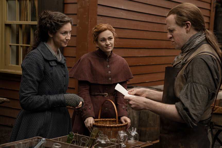 Outlander 510 Claire and Brianna