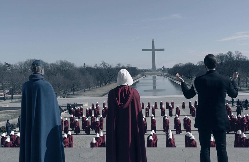 the-handmaids-tale-306-the-waterfords