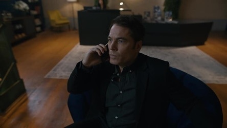 A Big Fish Just Jumped into the Boat: SurrealEstate S3 E2 Sneak Peek