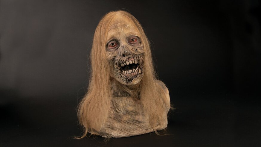 Walking Dead Bust Frank Darabont Auction