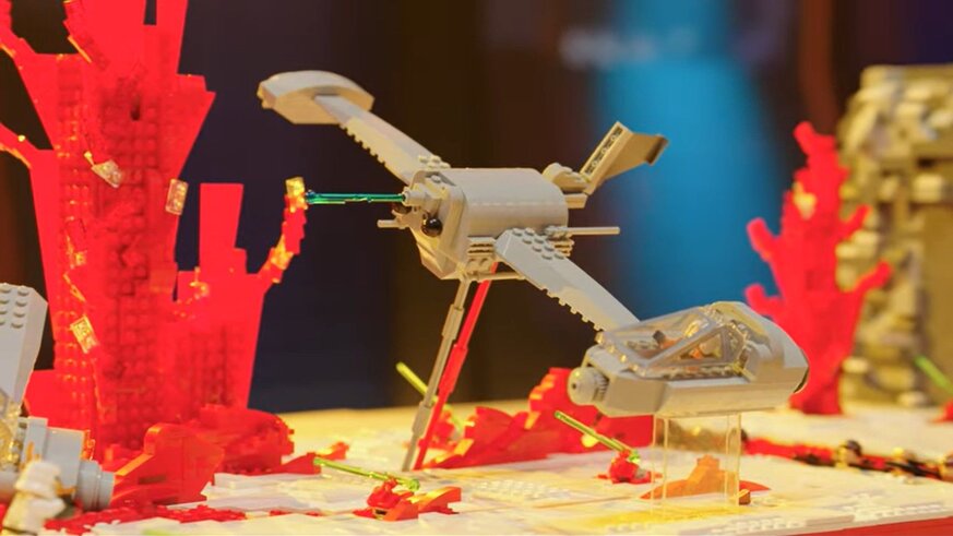Battle of Crait Lego Masters
