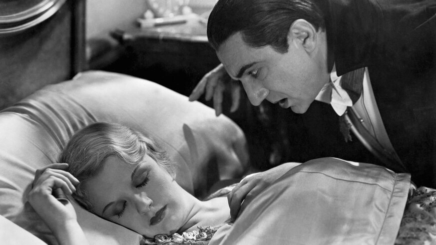 Bela Lugosi and Helen Chandler in Dracula