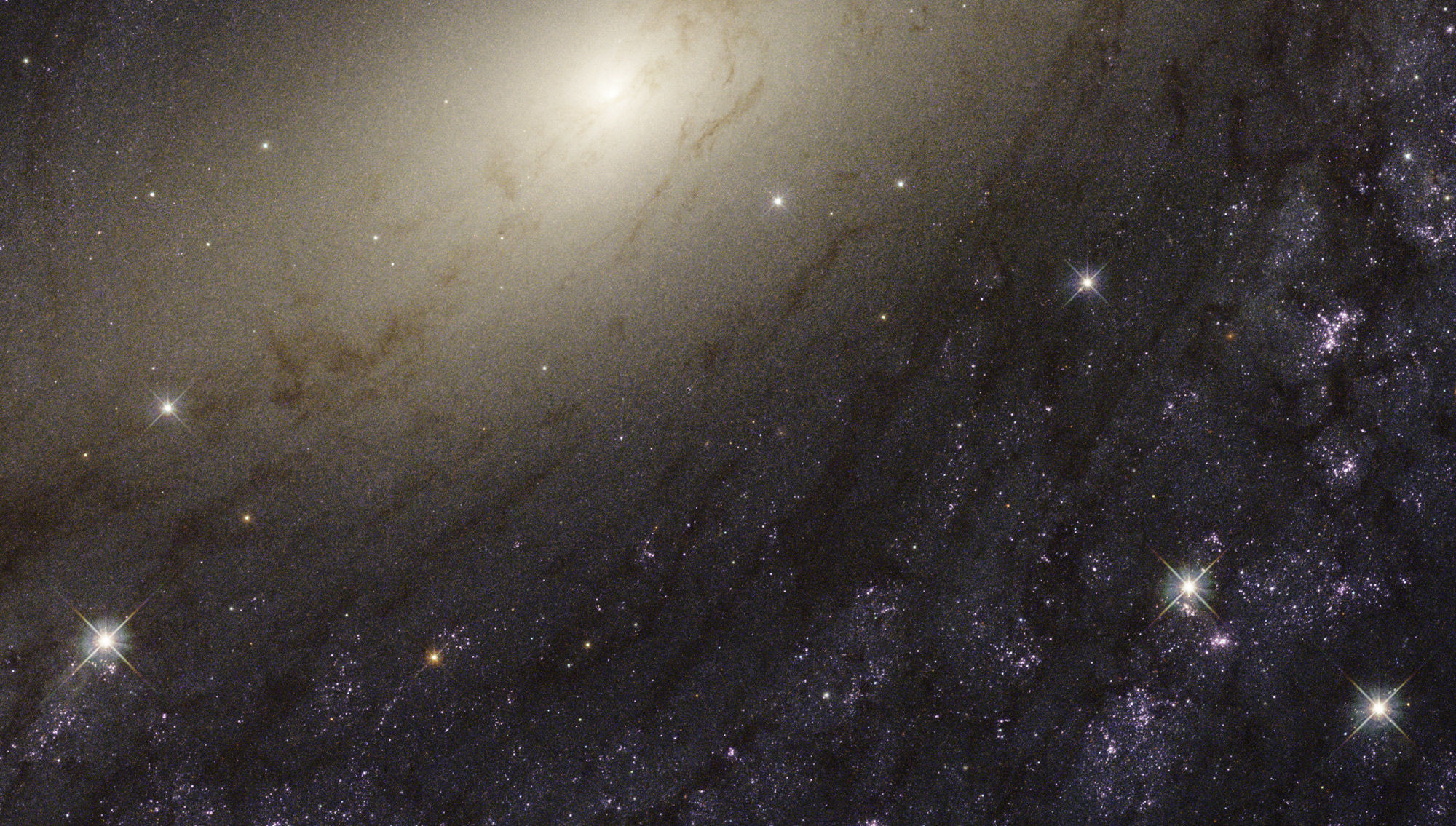 The central region of the gorgeous spiral galaxy NGC 6744, imaged using the Hubble Space Telescope. Credit: NASA, ESA, and the LEGUS team