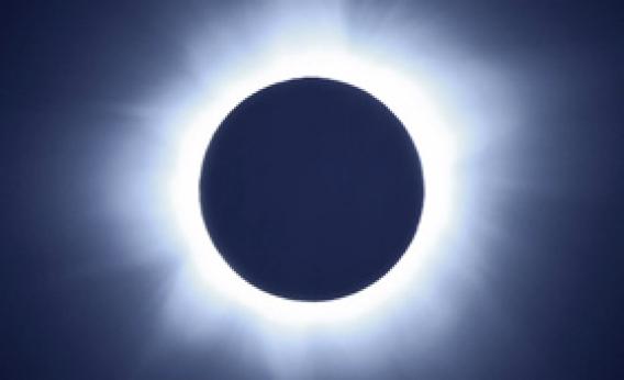 solareclipse_fromballoonvideo.jpg.CROP.rectangle-large.jpg